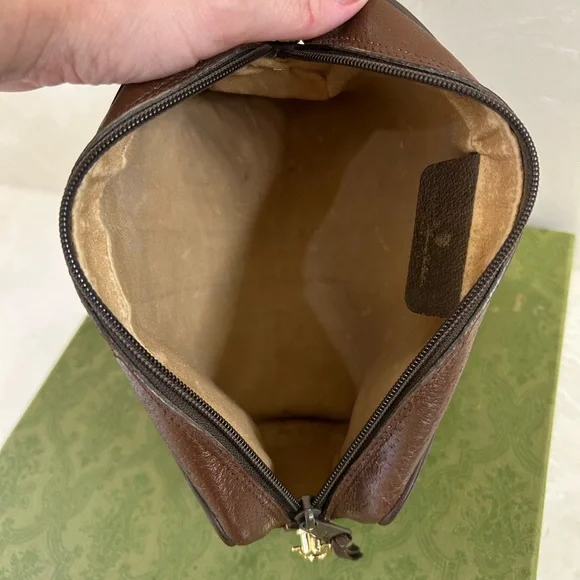 Gucci Beige and Brown Crossbody Bag - Picture 13 of 14